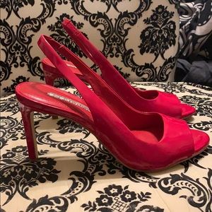 BCBG Generation Lipstick Red Skingbacks 6.5!